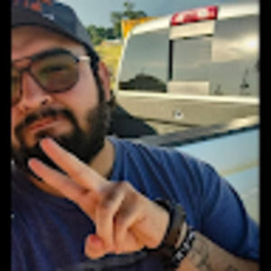 Meet your Posher, Hugo